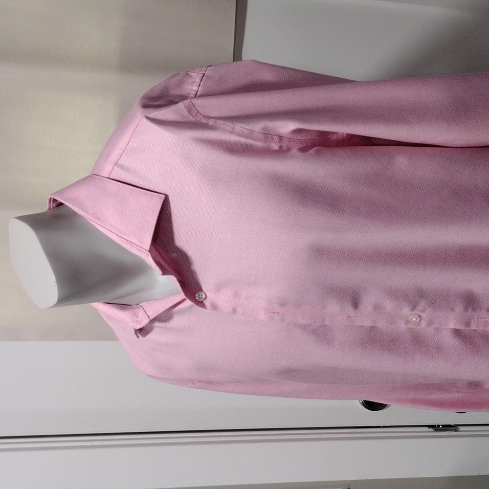 Kenneth Cole mens pink long sleeve cotton shirt. Neck 16.5 x 34/35